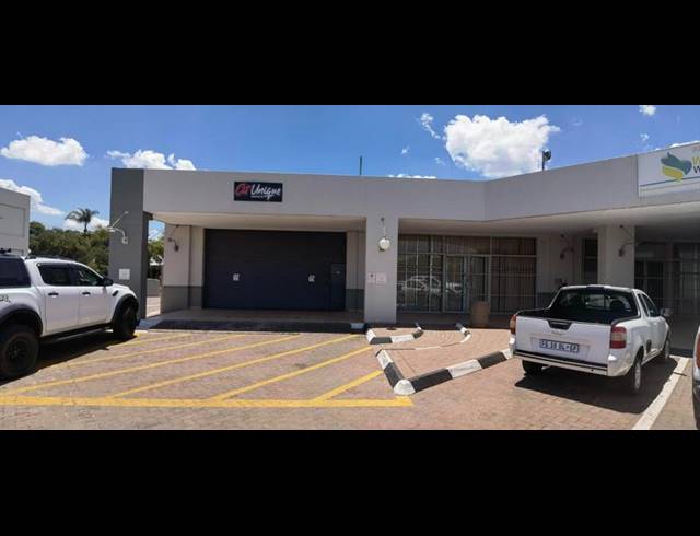 BUSINESS PROPERTY TO RENT IN HATFIELD